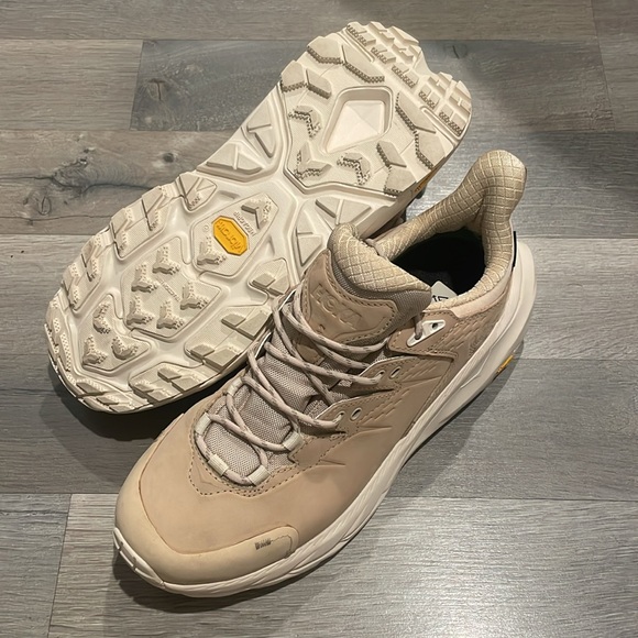 Hoka Women's Kaha 2 Low GTX Hiking Sneakers - Picture 12 of 16